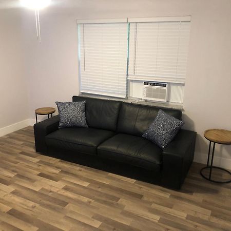 City First Story Apartments & Cottage Форт Лодърдейл Екстериор снимка