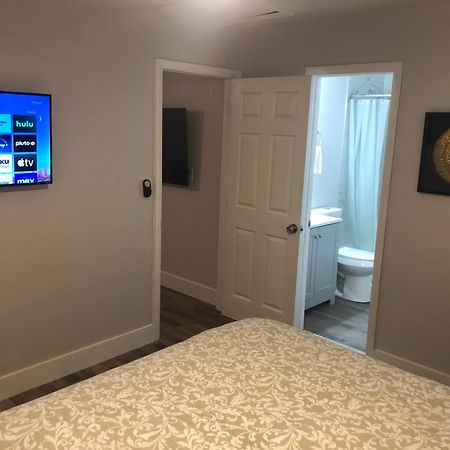City First Story Apartments & Cottage Форт Лодърдейл Екстериор снимка