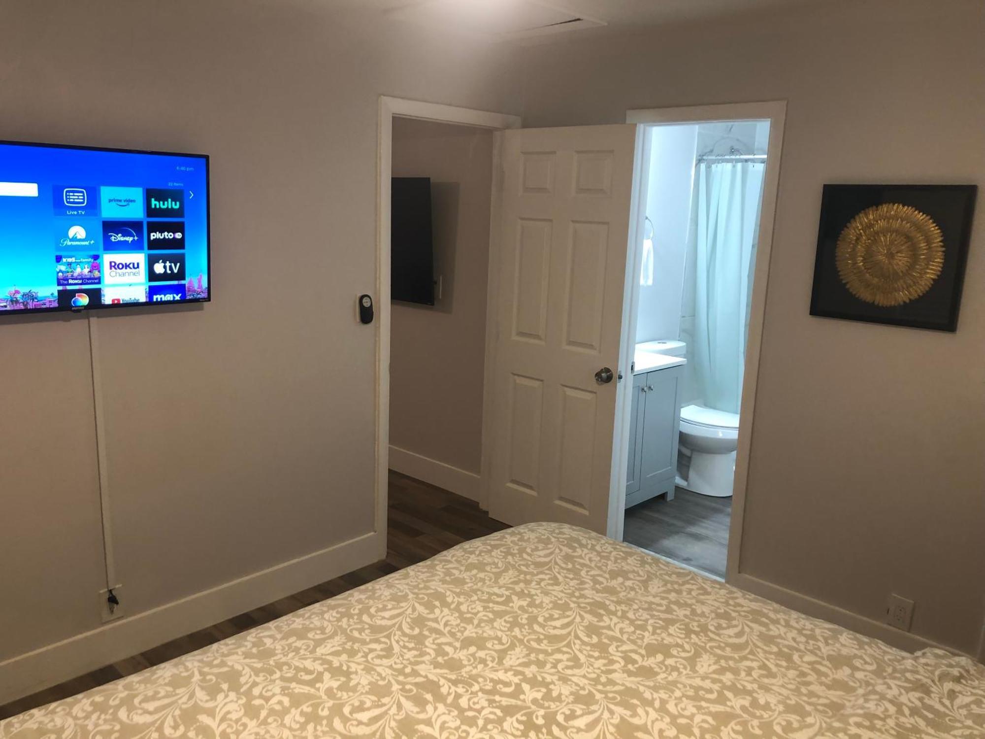 City First Story Apartments & Cottage Форт Лодърдейл Екстериор снимка