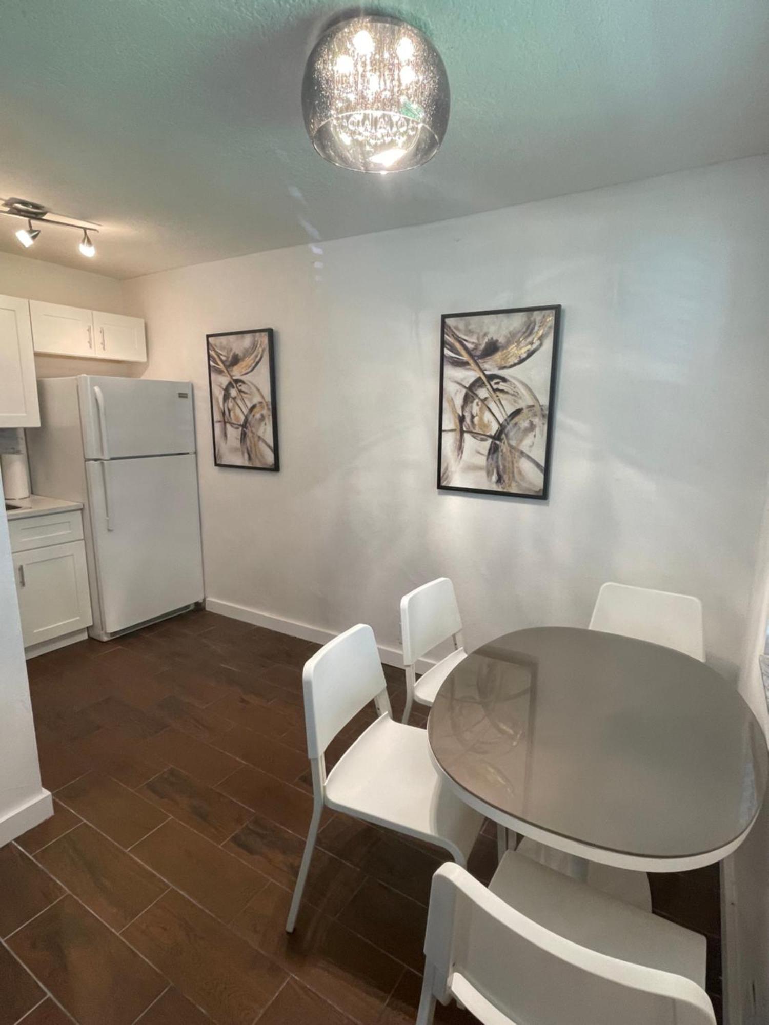 City First Story Apartments & Cottage Форт Лодърдейл Екстериор снимка